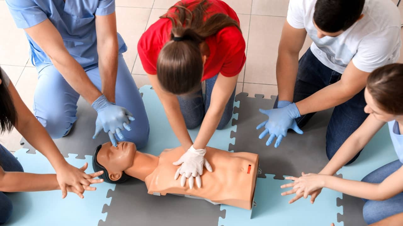 How First Aid Training Can Make a Difference in Emergency Situations